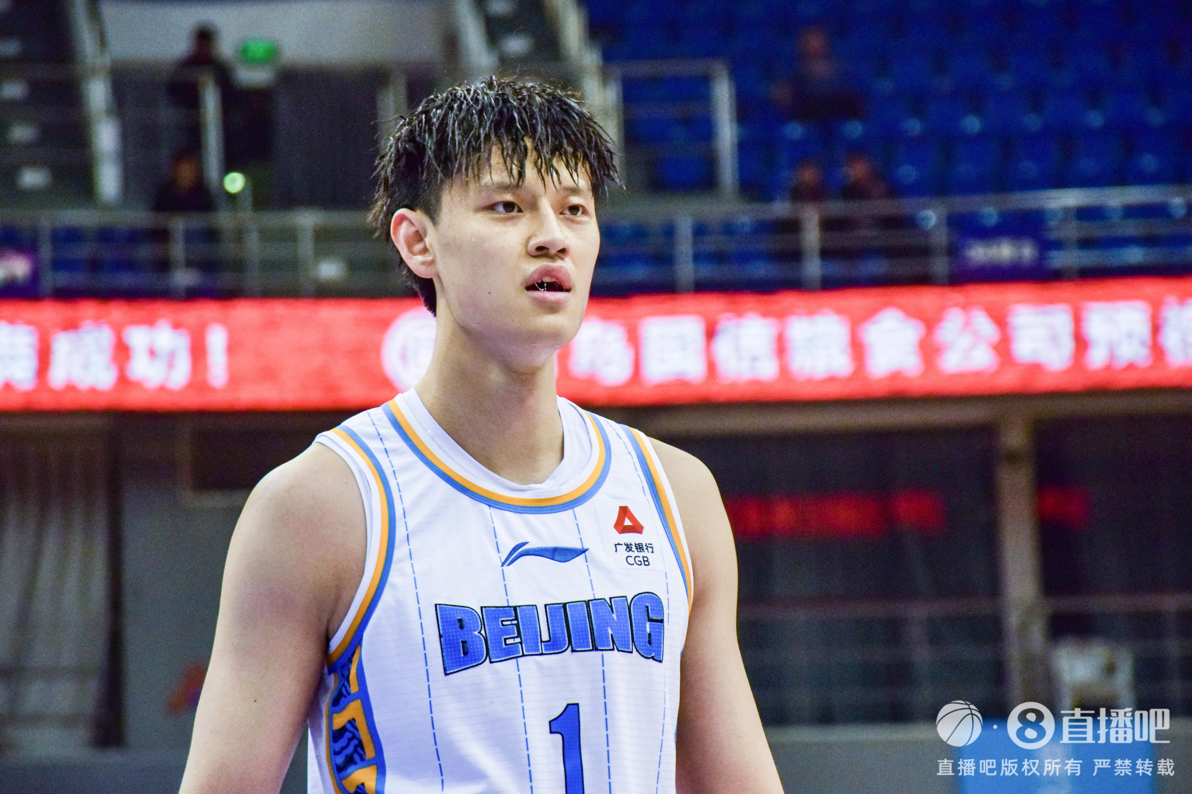 7次大帽相當炸裂！曾凡博替補砍16分7板7帽 大帽絕殺遼寧！