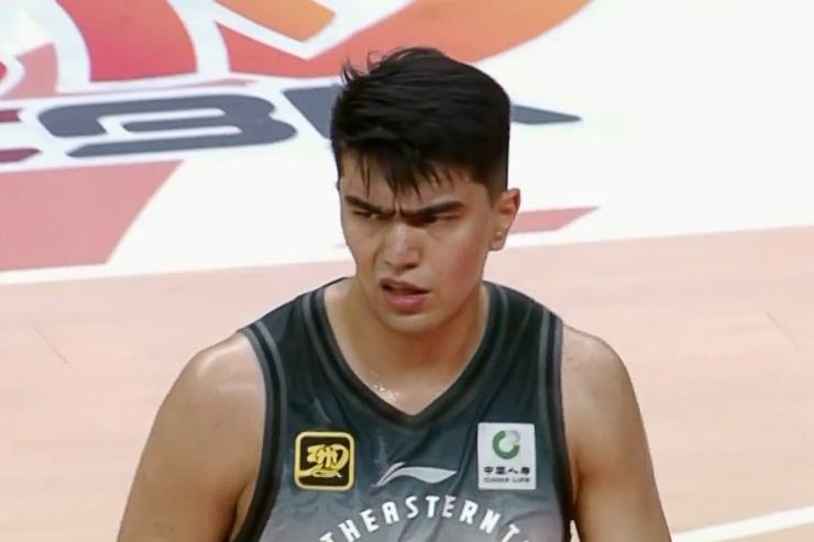 相當高效！魯吐布拉出戰(zhàn)19分鐘 7中5貢獻14分10籃板